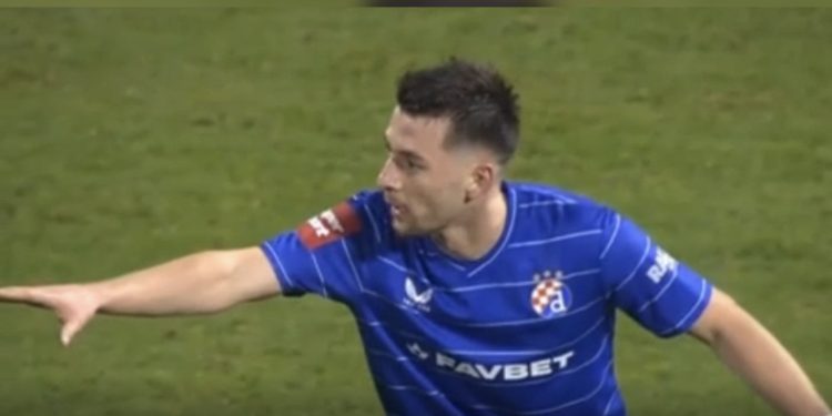 VIDEO/ Arbër Hoxha nuk ndalet, bën mrekullinë në minutën e 112 dhe shpëton ekipin nga humbja