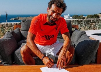 Salah dhe problemet me Liverpoolin, Carragher: Ja dëshira ime për të ardhmen e tij