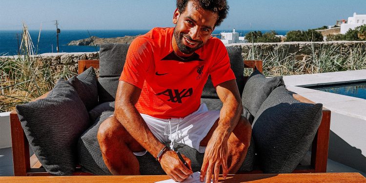 Salah dhe problemet me Liverpoolin, Carragher: Ja dëshira ime për të ardhmen e tij