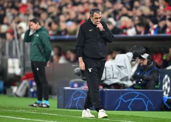 Probleme shëndetësore për trajnerin e Lazios, operohet Sarri