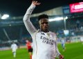 Real-Vinicius, tifozët firmosin divorcin, vërshëllehet në korr