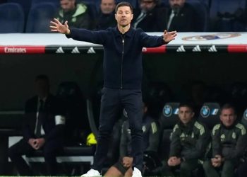 FOTO/ City përmbys Realin në “Bernabeu”, rendohet pozita e Alonsos, mediat në Spanjë: Goditje për Xabi-n