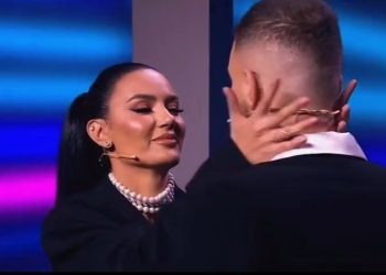 Donaldi surprizon Borën për ditëlindje: Edhe 100 vjeç partnere!