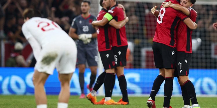 Ndeshja e Play Off në Poloni, Shqipëria më shumë bileta në dispozicion?