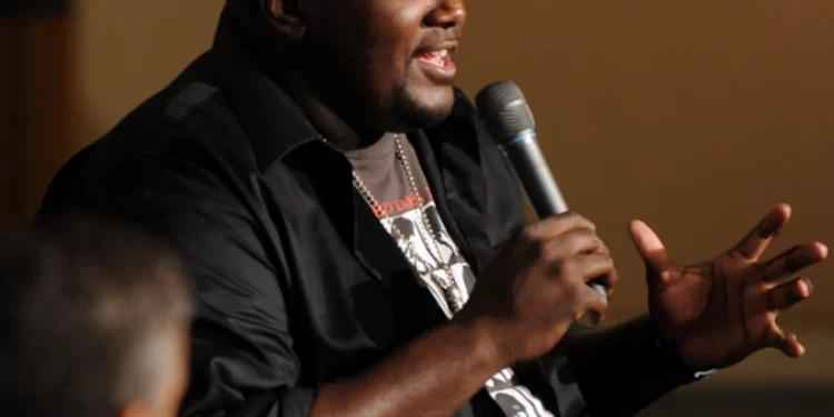 Aktori i njohur në luftë me jetën, pas një incidenti të rëndë në shtëpi