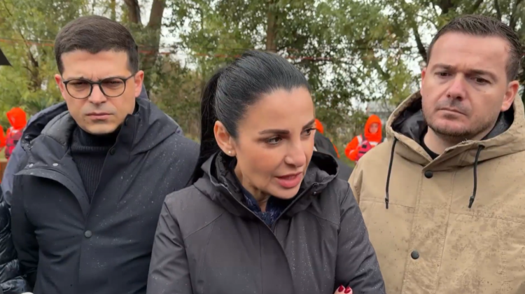 Përmbytjet, Balluku në Vlorë e Gjirokastër: Paketë dëmshpërblimi për dëmet në bujqësi dhe banesa