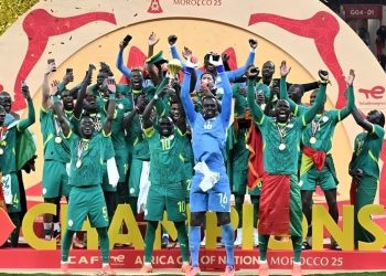 KUPA AFRIKËS/ Protesta, VAR, braktisje e fushës dhe shumë kaos, në fund triumfon Senegal, thyen Maroku në një finale dramatike (VIDEO)