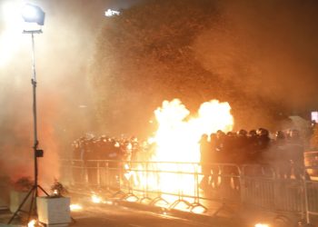 11 policë të lënduar në protestën e opozitës, marrin mjekim në spital