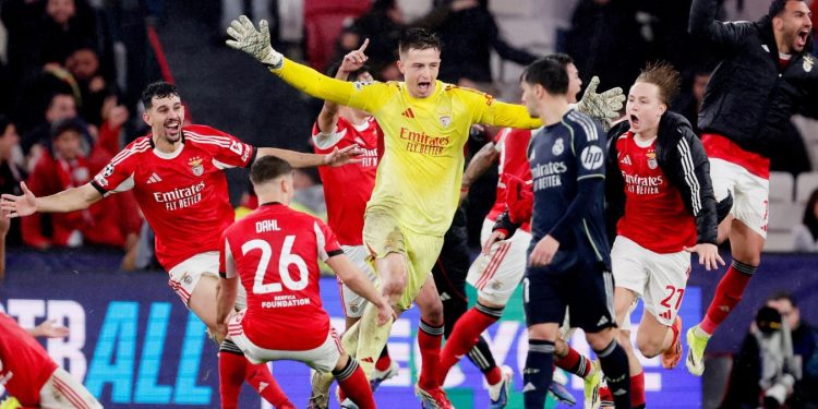 Fitore e çmendur, një portier nxjerr Realin nga “Top8”, tërbohet Mou: Nuk më kishte ndodhur kurrë më parë…