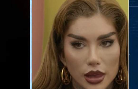 U rrit me dhunë dhe torturë nga babai, Bia Khalifa bën rrëfimin prekës