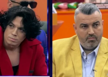 Komentet e rënda të Rogertit, Mali në lot: Ku e merr ti guximin të luash me familjen time