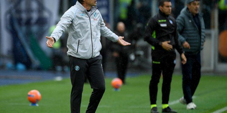 Conte e bën “sefte” me Sarrin, vjen fitorja e parë, por humbet Neres (VIDEO)