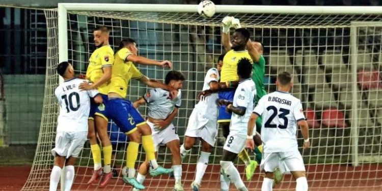 Nga trofeu te goleada, “Elbasan Arena” me fat për Dinamon