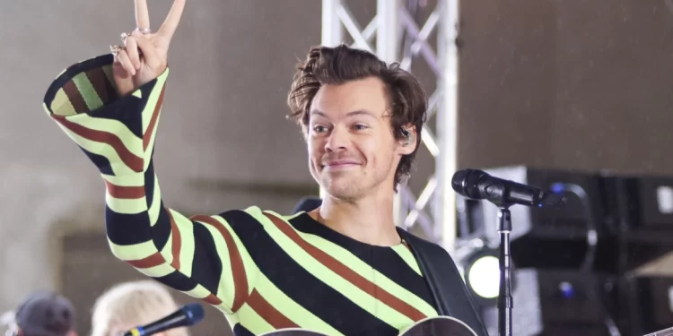 Emocionohen miliona fansa! Harry Styles rikthehet me album të ri pas katër vitesh