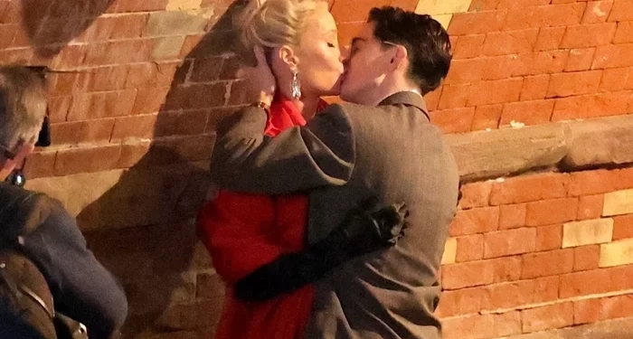 Skenat romantike me Timothée Chalamet, Gwyneth Paltrow tregon se ishte në siklet!