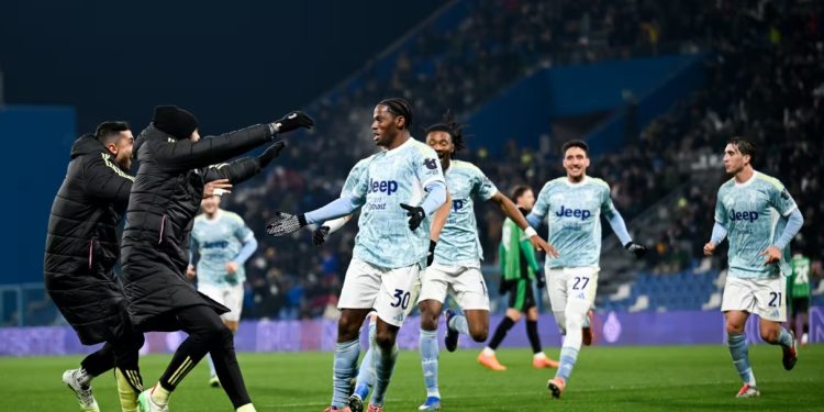 FOTO/ Juve “çmonton” Sassuolo-n, kap zonën Champions, Spalletti “përkëdhel” David (VIDEO)