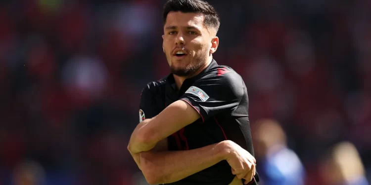 Futbollisti Mirlind Daku humb njeriun e dashur të familjes