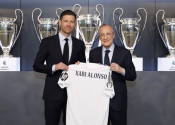 “Një rrufe”, shkarkimi i Alonso-s “tërbon” mediat, tani Perez i beson Arbeloa-s