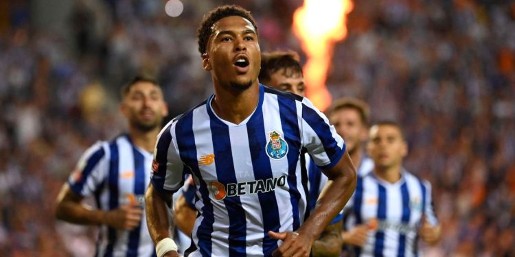 Ecuri e pabesueshme, Porto vendos rekorde në Portugali, 18 fitore në 19 javë