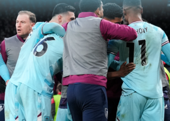 VIDEO/ Broja me shokë i marrin pikë Liverpool, Burnley “kockë e fortë”