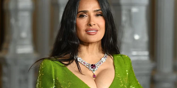 Koha kur Donald Trump ftoi Salma Hayek të dilte, ja si reagoi ajo