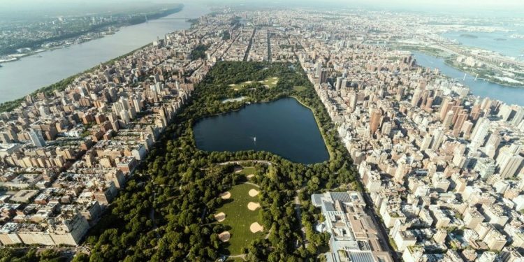 Zbulohet rezervuar gjigant me ujë të ëmbël nën Oqeanin Atlantik, mund të furnizojë Nju Jorkun për 800 vjet