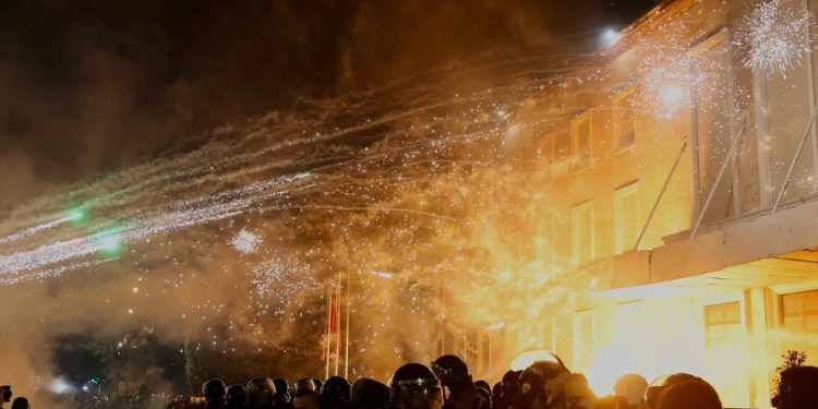 Ministrja e Brendshme: Dhuna nuk mund të jetë kurrë një mjet. Policia në krye të detyrës