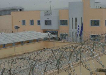 Vrasja e të dënuarit në burgun e sigurisë së lartë në Greqi, në dhomën ku ndodhi krimi ishte dhe shqiptari Alket Rizai