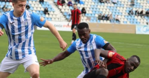 Tronditet klubi i Superiores, largohet trajneri që u afrua për të shpëtuar sezonin