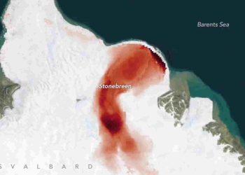 Shkencëtarët e NASA-s zbulojnë një ‘zemër të kuqe’ në mes të akullnajës në Norvegji