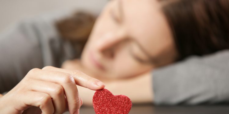 Si ta kthesh 14 shkurtin në festë kur je beqar