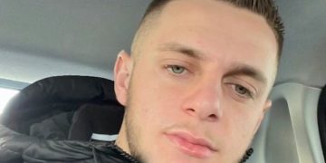 E rëndë në Itali/ Ky është i riu shqiptar i ekzekutuar me armë në makinë