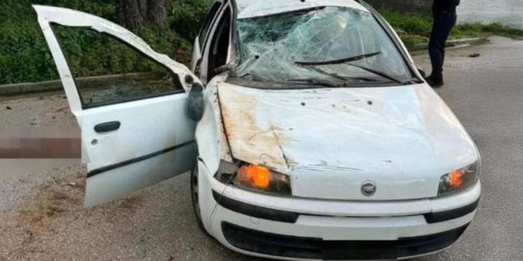 Aksidenti tragjik në Athinë, humb jetën 16-vjeçari shqiptar (Emri)