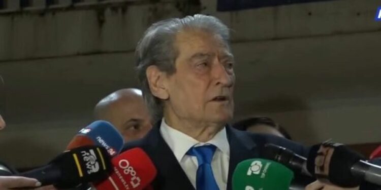 Berisha paralajmëron protestë tjetër, por nuk jep datën