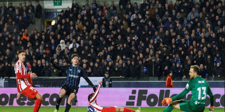 Spektakël dhe gola në Brugge, Atletico barazon 3-3, Simeone: Barazimi ishte i drejtë, ndeshja zgjat 90 minuta