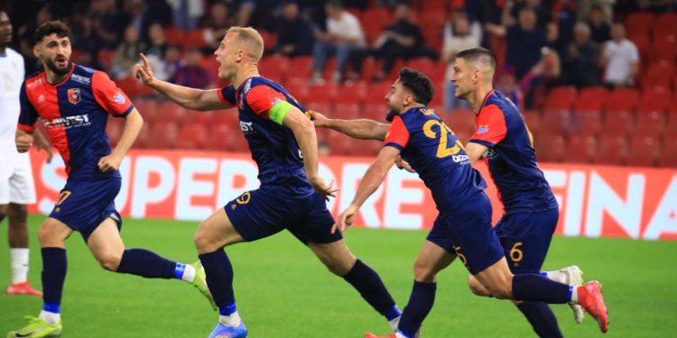 Balaj është lideri i ndeshjeve të mëdha te Vllaznia, 12 gola që peshojnë titull