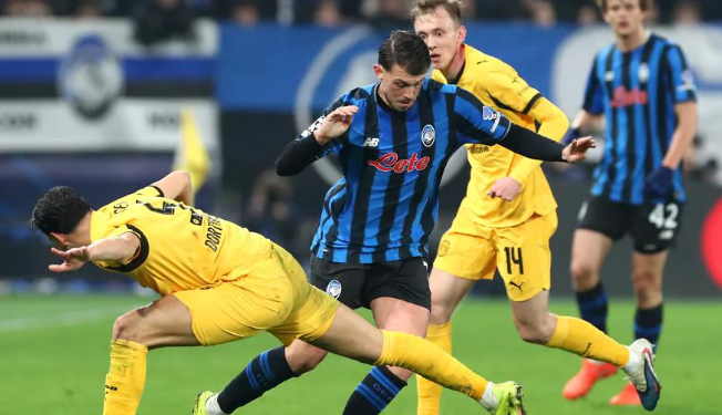 VIDEO/ Atalanta kompleton mrekullinë në Champions, përmbys Dortmundin, Gjimshiti me shokë festojnë kualifikimin