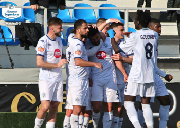 Dinamo triumfon ndaj Vorës, 3 pikë të arta