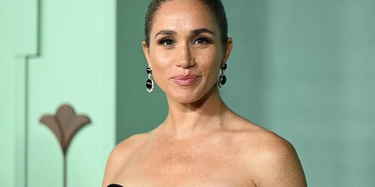 Meghan Markle rikthen magjinë e Hollivudit klasik në Gala-n Fifteen Percent Pledge 2026