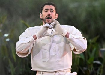 Pse Bad Bunny fshiu çdo gjë në Instagram?