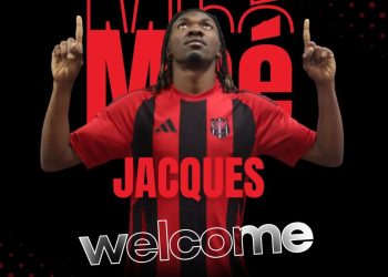 Merkato te Flamurtari, zyrtarizohet një mesfushor