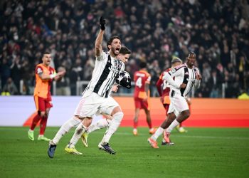 VIDEO/ Përmbysja e pabesueshme në Champions, Juventus çon në shtesa Galatasarayn, kualifikohen Reali dhe PSG