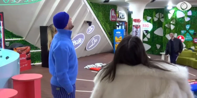 Babi i Selin dërgon dron në shtëpi: Greta, Gimbo, Selin…