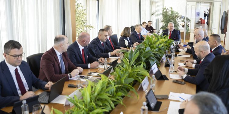 Mblidhet KE i FSHF / Zgjidhen dy zv. Presidentët, miratohet fushata promovuese për fanellat e reja dhe Fan Zone për ndeshjen ndaj Polonisë