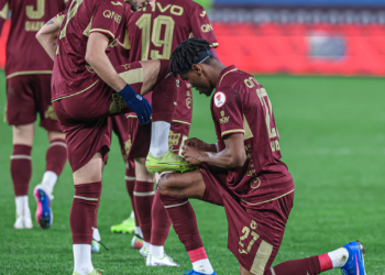 Muçi “pushton” Turqinë, spektakël edhe në Kupë: Këtu jam i lumtur, besojnë tek unë (VIDEO)