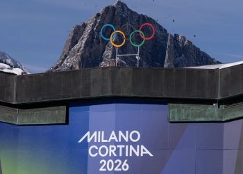 Olimpiada Dimërore, mes skandaleve dhe politikës! Reagon IOC: ICE dhe dosjet Epstein, shpërqendrime të trishta