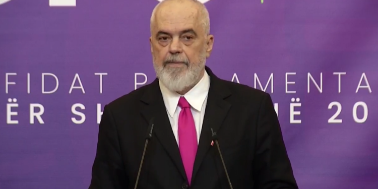 Rama: Kanë nisur lëvizje sportive në garë për kreun e ardhshëm të SPAK…