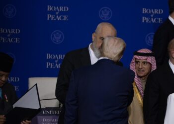 Baton Haxhiu: Politika kërkon bole, jo britma