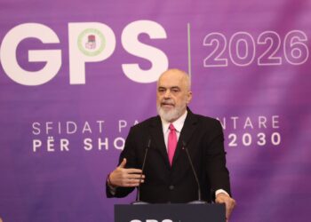 Rama: Balluku më ka dhënë dorëheqjen 3 herë. Për imunitetin do pres raportin e Këshillit të Mandateve