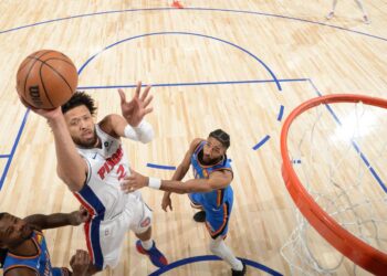 NBA/ Përballja e kryesueseve, Detroit “thyen” Oklahoma-n, 10 fitore radhazi për Spurs